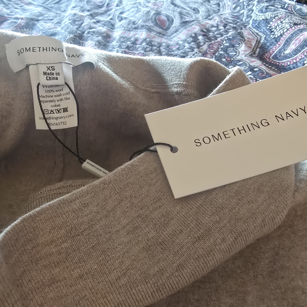 Something Navy Wool Stretch Joggers - Picture 3 of 4